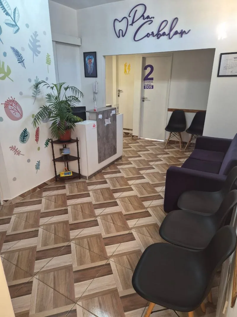 Recepción y sala de espera del consultorio